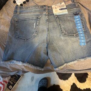 Seven brand shorts
